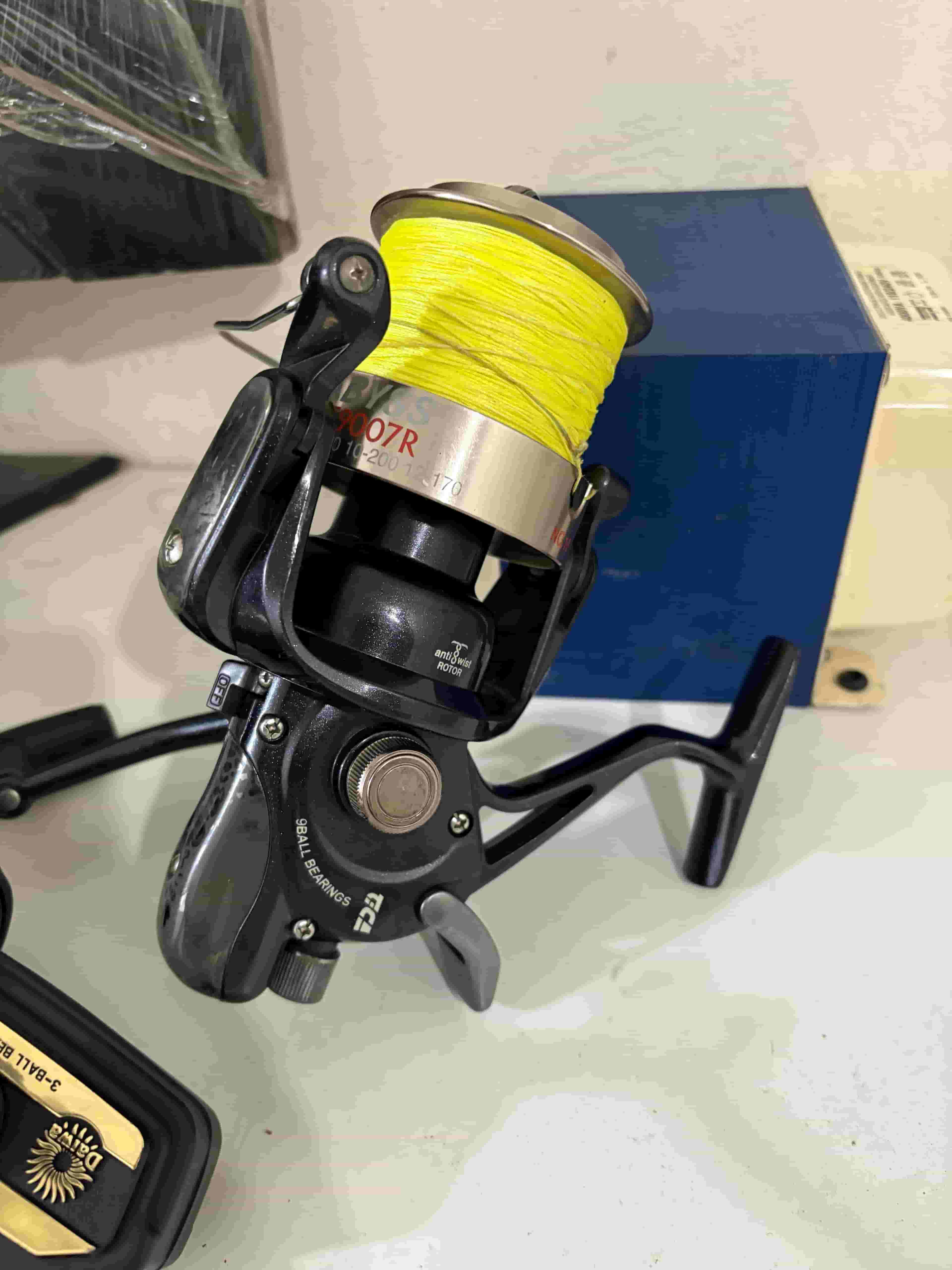 For sale four fishing machines Shimano, Ryobi, Ben and Daiwa