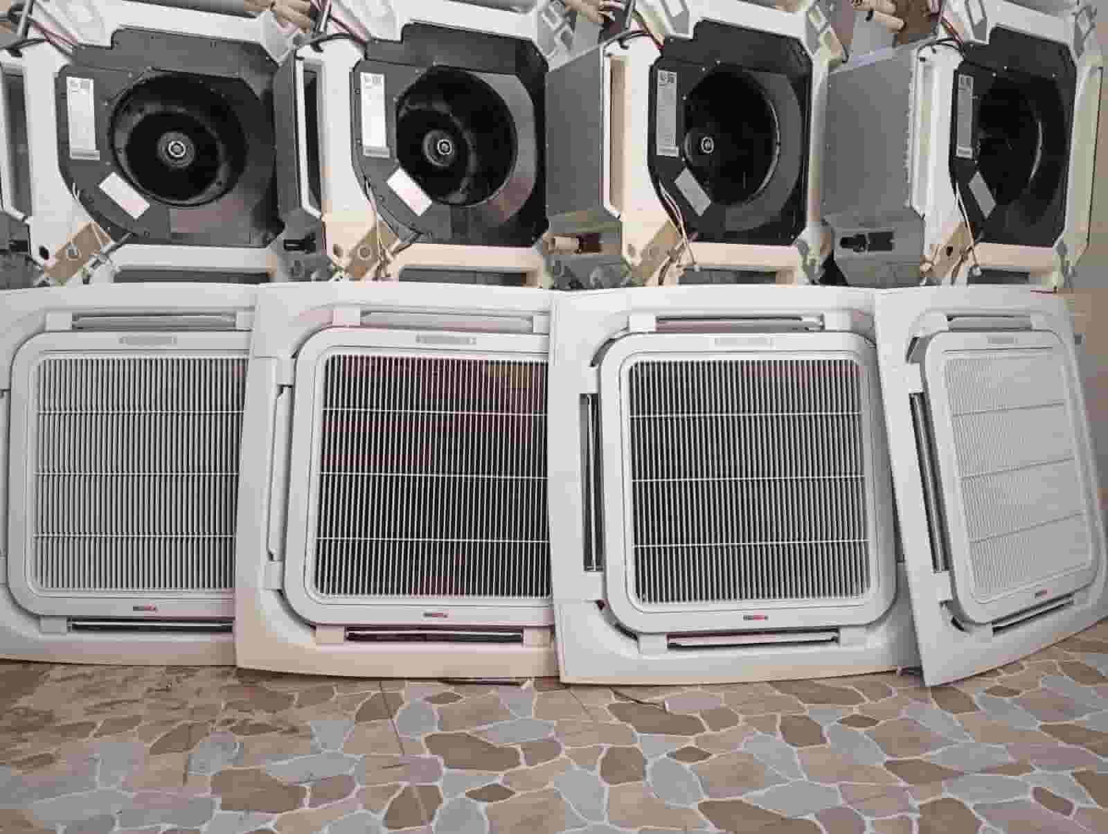 للبيع وحدات تكييف   للبيع وحدات تكييف